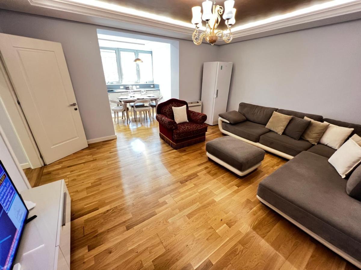 Tirana Center Διαμέρισμα Εξωτερικό φωτογραφία